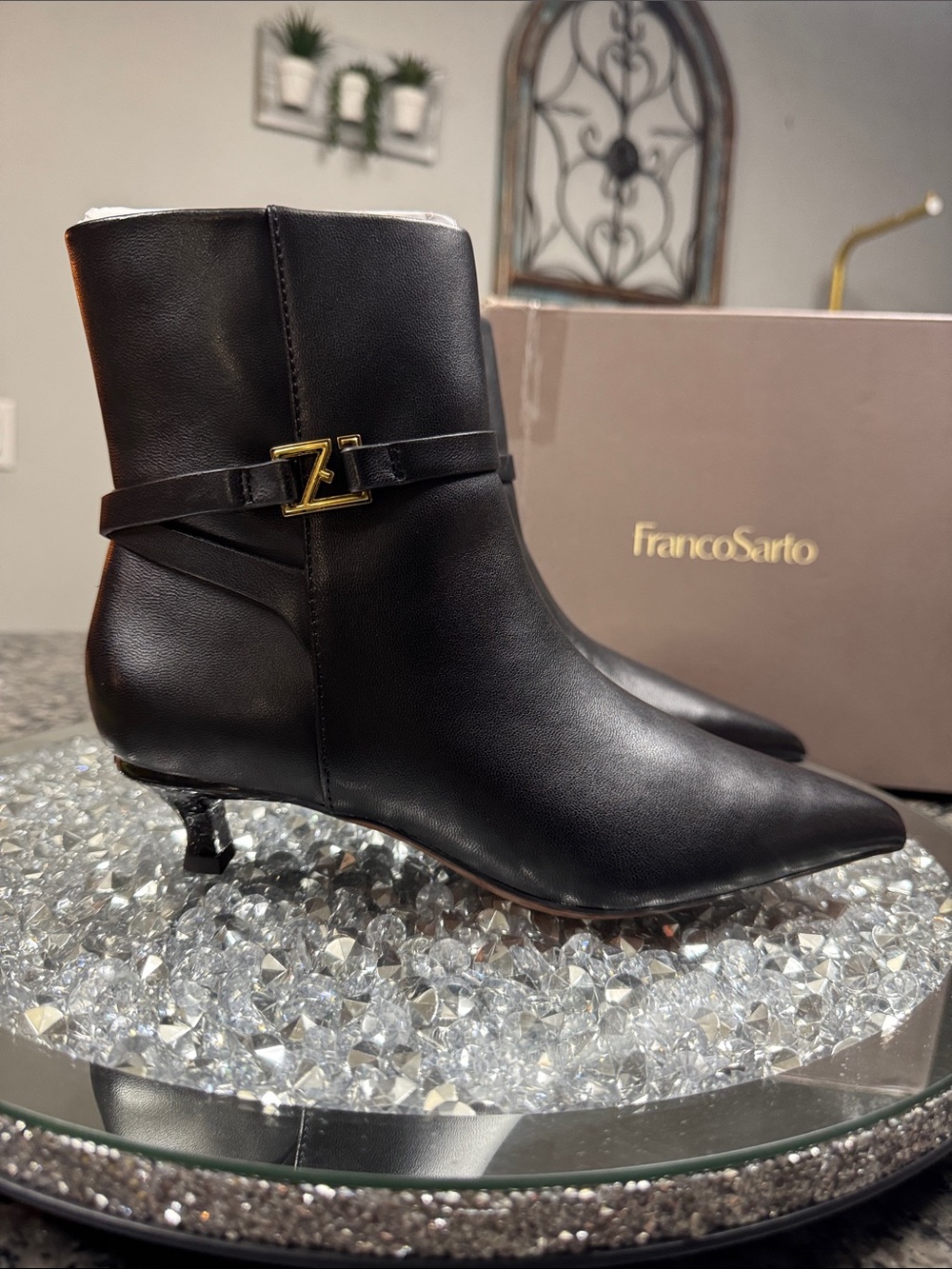 Franco Sarto Marine Black Leather Pointed-Toe Kitten Heel Ankle Boots NEW 5